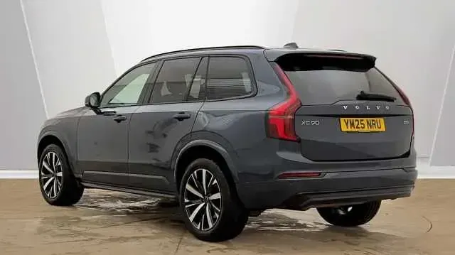 Used Volvo XC90 Plus 247 HP (181 kW) 2026 SUV