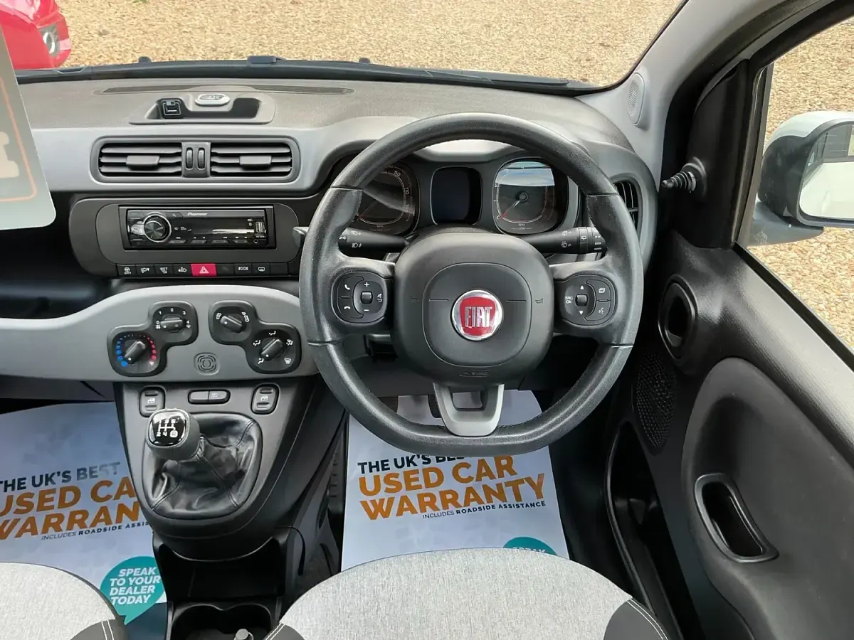 Used Fiat Panda Lounge 69 HP (50 kW) 2017 White Hatchback