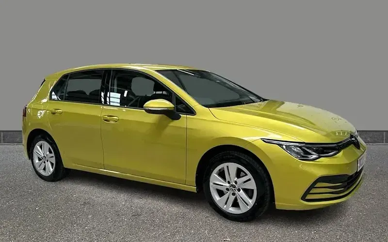 Used VW Golf VIII Life 150 HP (110 kW) 2023 Hatchback