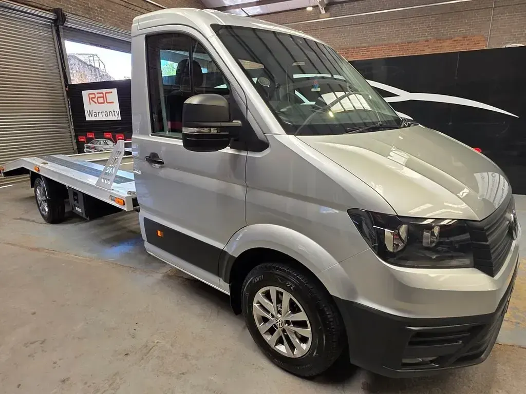 Used VW Crafter Startline 175 HP (128 kW) 2023 Silver Van
