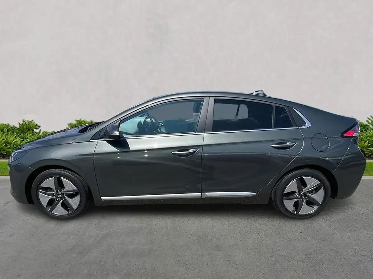 Used Hyundai Ioniq Premium SE 141 HP (103 kW) 2021 Grey Hatchback