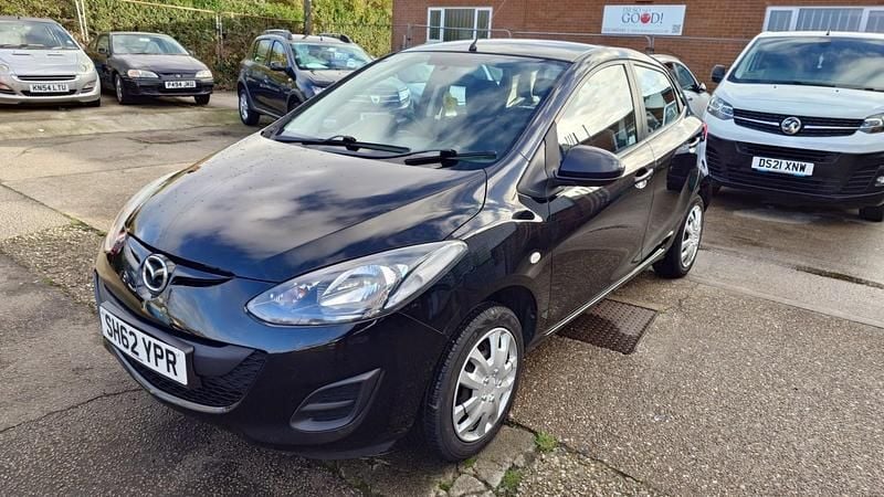 Black Used 2012 Mazda 2 Hatchback | £2,489 (Fair price) - Image 1/4