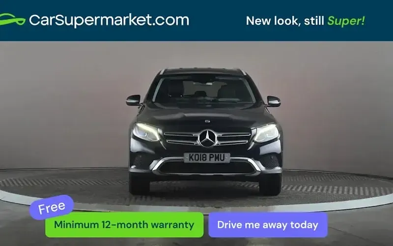 Usado Mercedes GLC250 204 HP (150 kW) 2018 Azul Carrinha