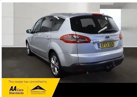 Używany Ford S-MAX Titanium 115 KM (84 kW) 2013 Srebrny Minivan