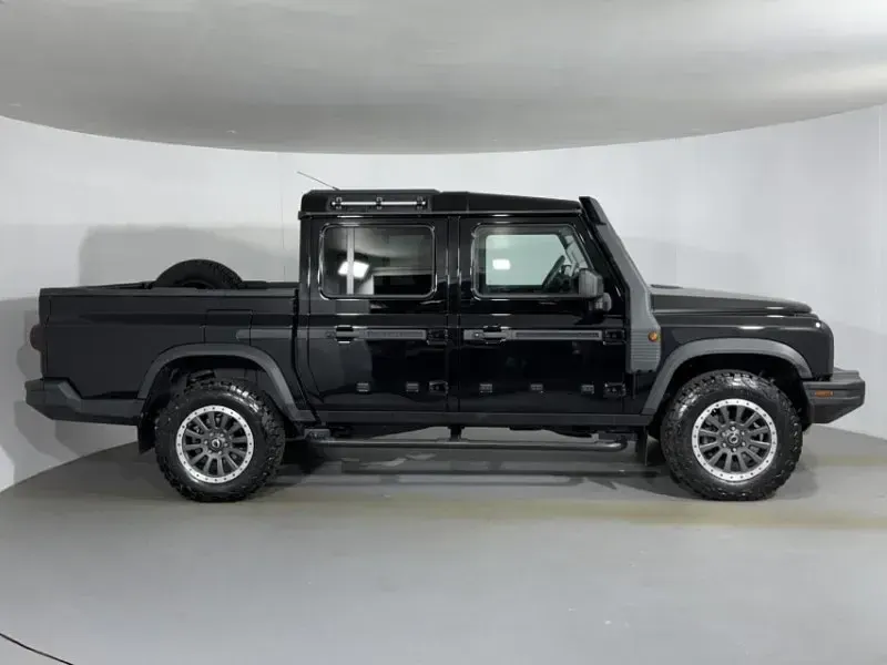Used Ineos Grenadier 249 HP (183 kW) 2025 Black Pickup