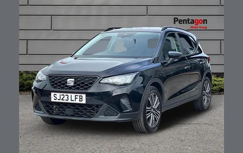 Used Seat Arona SE 108 HP (79 kW) 2023 Black SUV