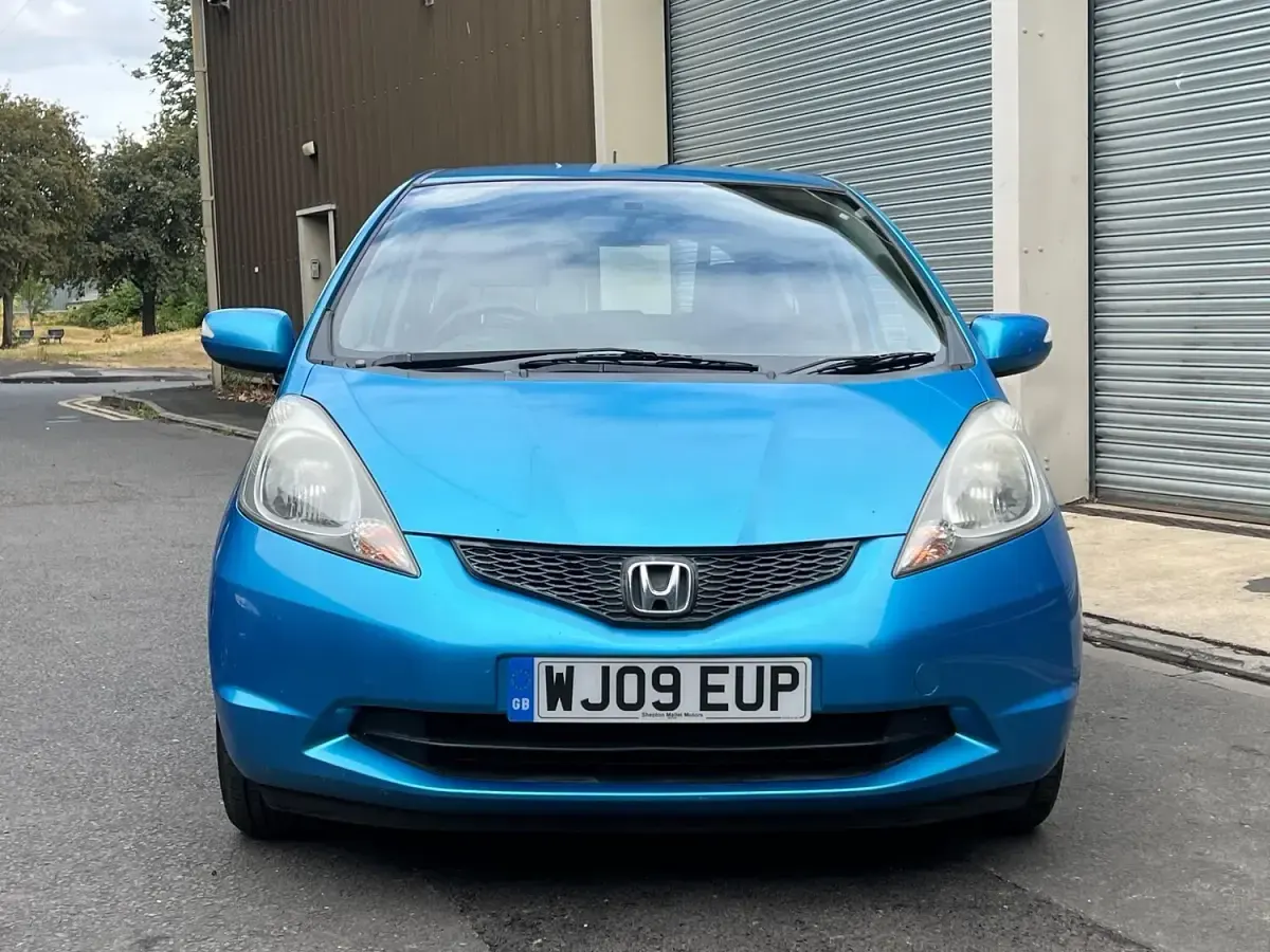 Used Honda Jazz ES 100 HP (73 kW) 2009 Blue Hatchback