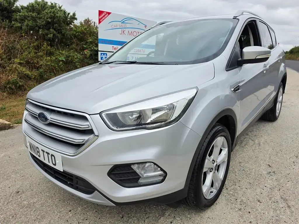 Used Ford Kuga Zetec 150 HP (110 kW) 2018 Silver SUV