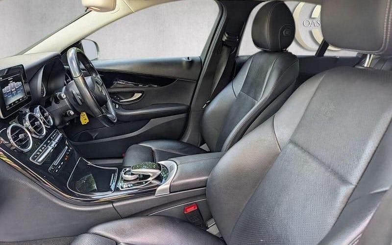 Used Mercedes C200 SE 184 HP (135 kW) 2017 Silver Sedan