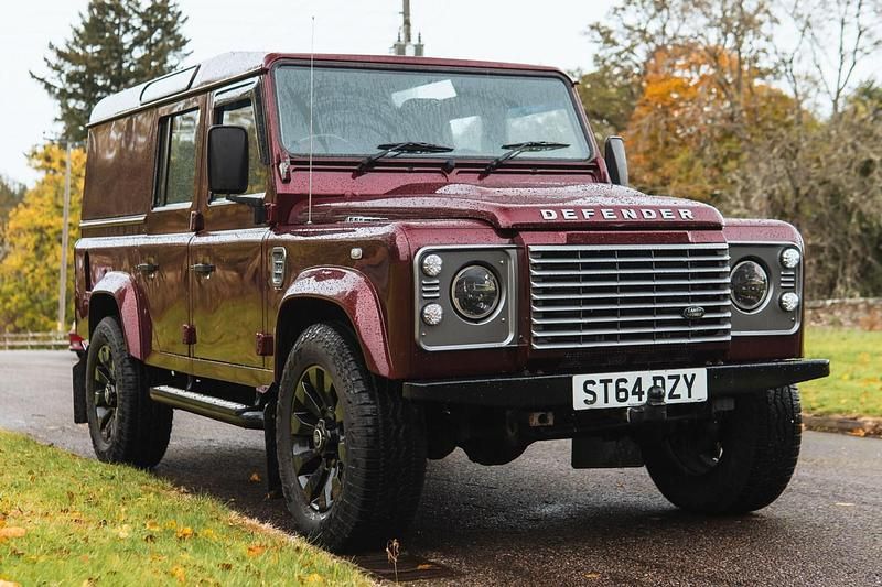 Montalcino red metallic Used 2014 Land Rover Defender Estate | £21,400 (Fair price) - Image 1/1