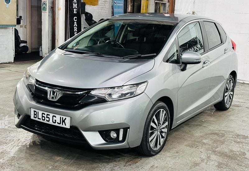 Used Honda Jazz EX 102 HP (75 kW) 2016 Silver Hatchback