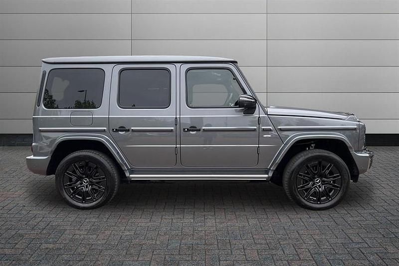 Used Mercedes G580 AMG line 431 kW (587 HP) 2025 Grey SUV