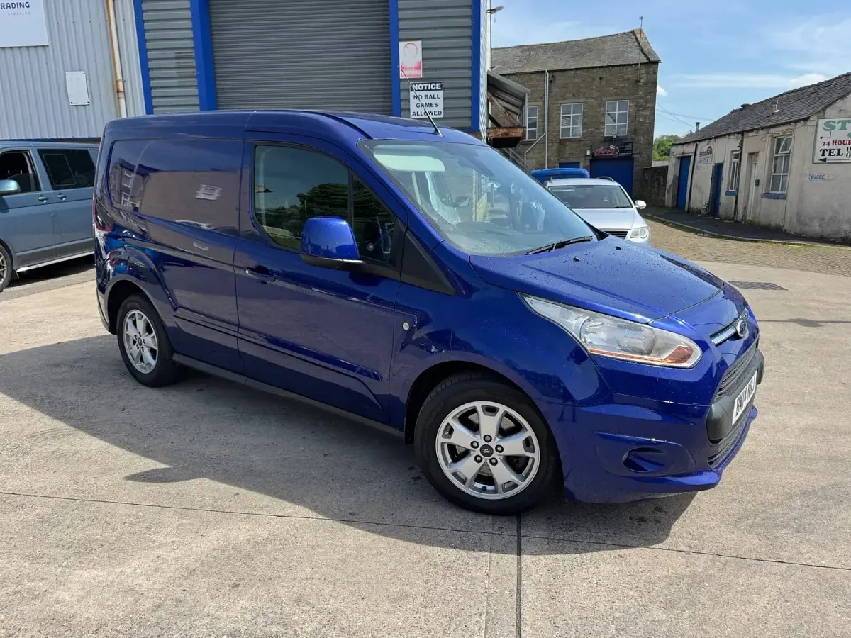 Used Ford Transit Connect Limited 115 HP (84 kW) 2014 Blue MPV