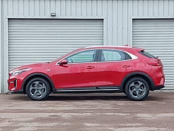 Used Kia XCeed 2023 Red SUV