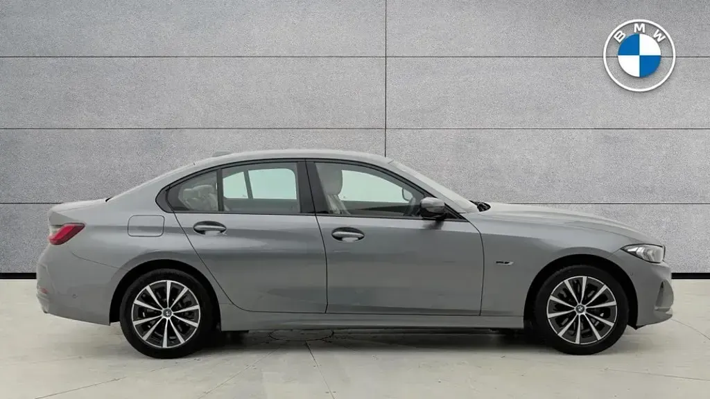 Used BMW 330e Sport Line 292 HP (214 kW) 2023 Grey Sedan