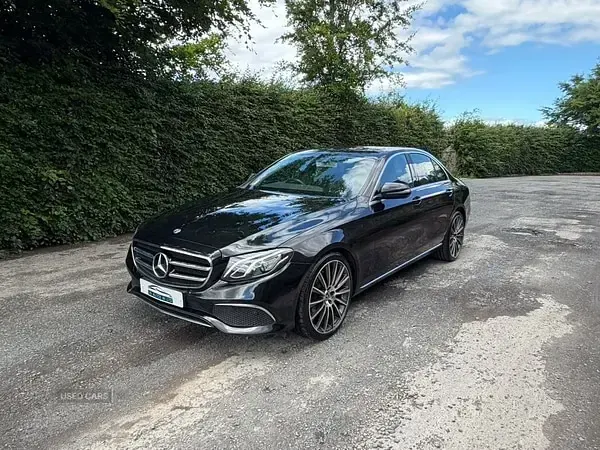 Used Mercedes E220 SE 194 HP (142 kW) 2019 Black Sedan