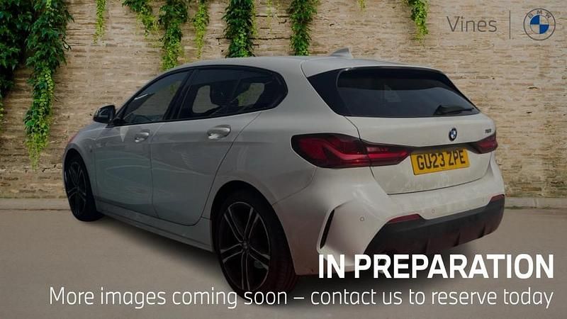 Used BMW 118 M Sport 134 HP (98 kW) 2023 White Hatchback