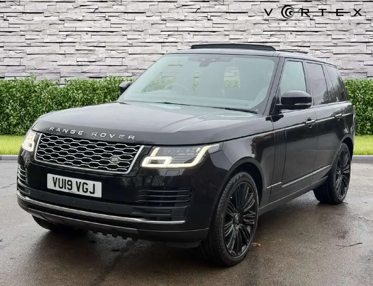 Used Land Rover Range Rover Autobiography 339 HP (249 kW) 2019 Black SUV