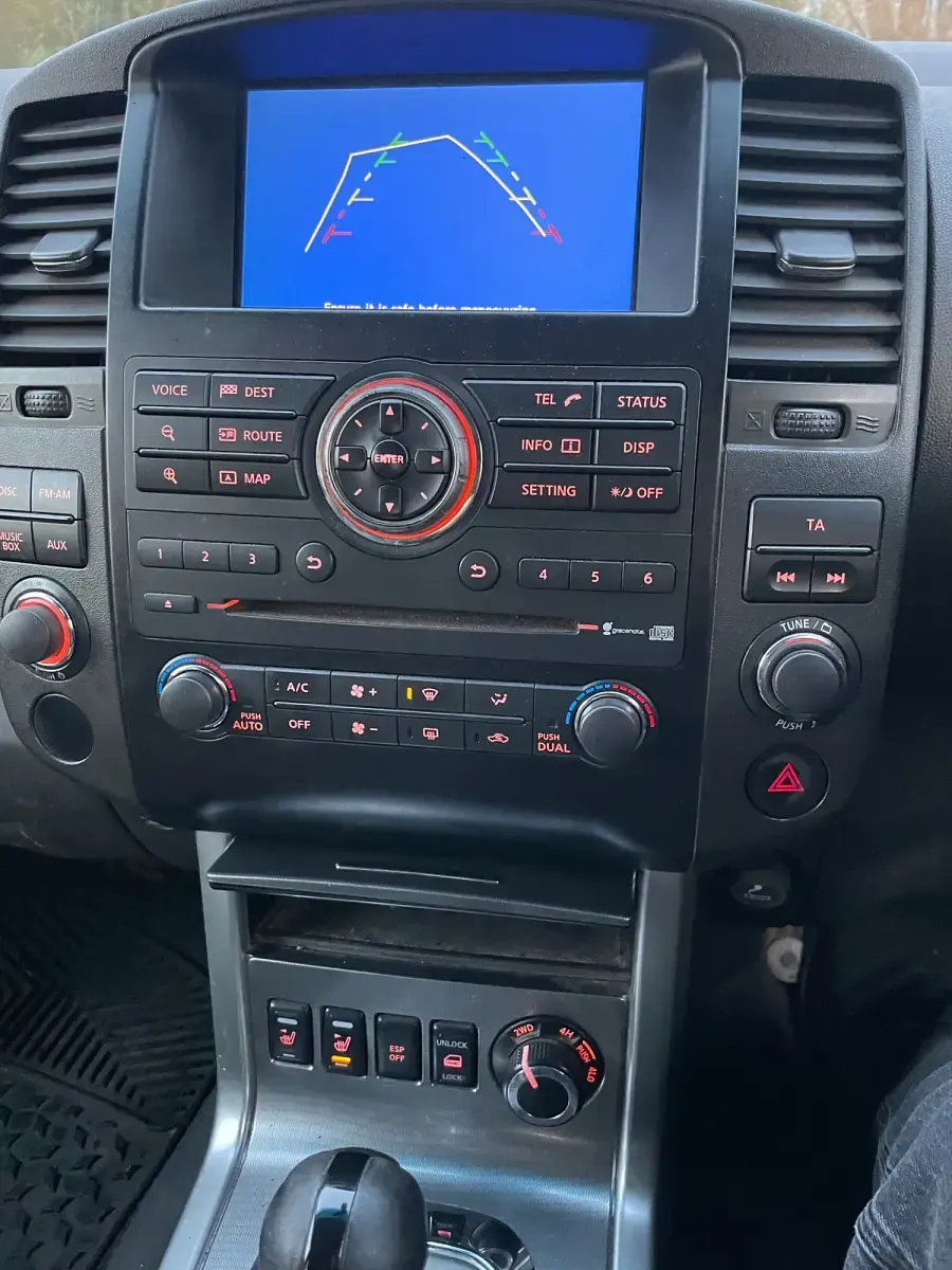 Usado Nissan Navara Tekna 2011 Preto Pickup