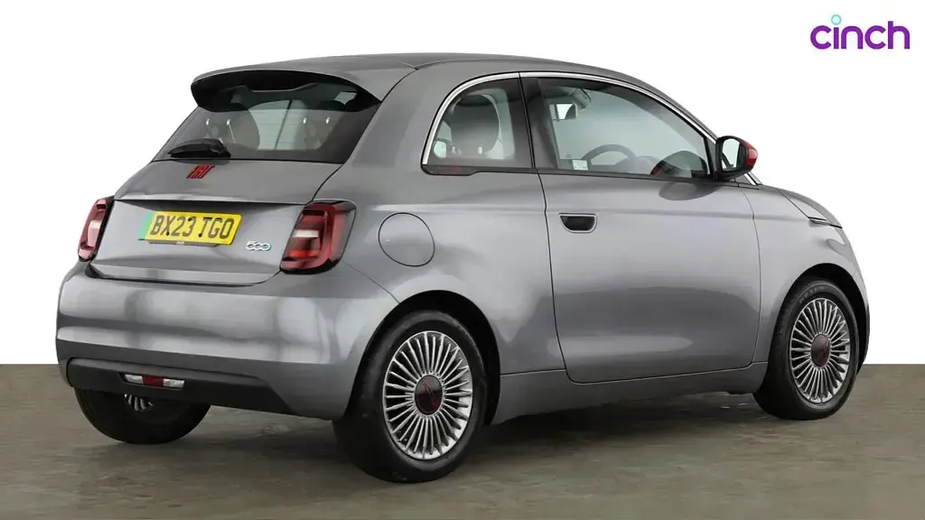 Used Fiat 500e Red 69 kW (95 HP) 2023 Hatchback