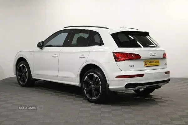 Used Audi Q5 Black Edition 190 HP (139 kW) 2020 White SUV