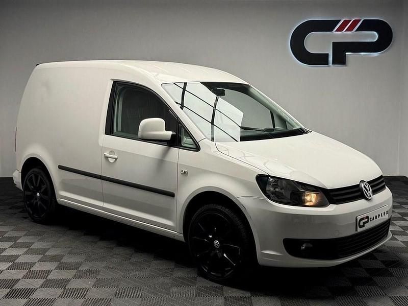 Used VW Caddy Highline 102 HP (75 kW) 2013 White MPV
