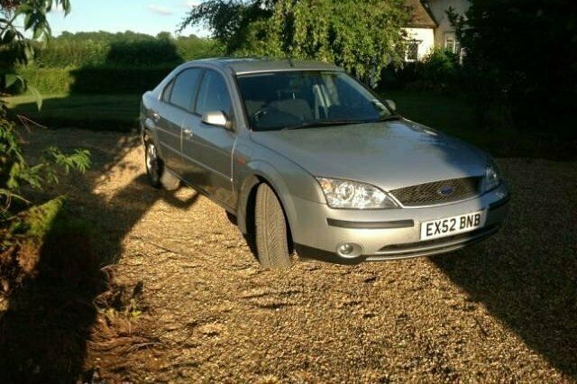 Used 2002 Ford Mondeo Hatchback | £1,100 (Good price) - Image 1/4