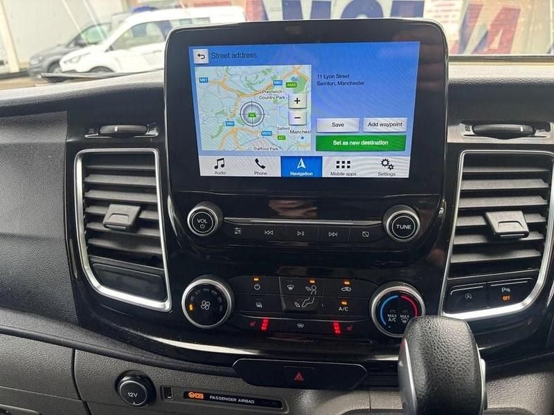 Used Ford Transit Custom S 170 HP (125 kW) 2019 Black Estate