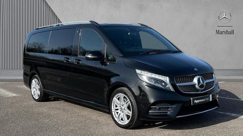 Used Mercedes V220 AMG line 163 HP (119 kW) 2020 Obsidian black MPV