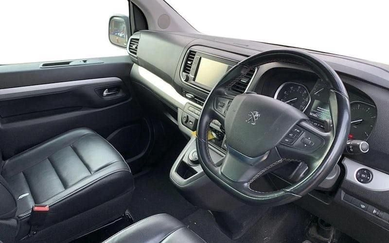 Used Peugeot Traveller Allure 177 HP (130 kW) 2021 Black MPV