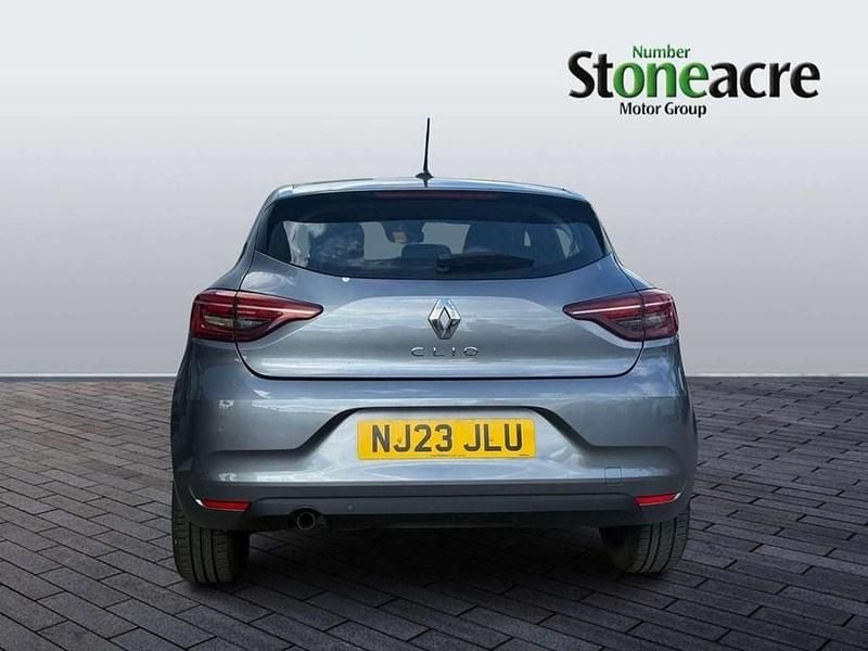 Used Renault Clio V Evolution 90 HP (66 kW) 2023 Grey Hatchback