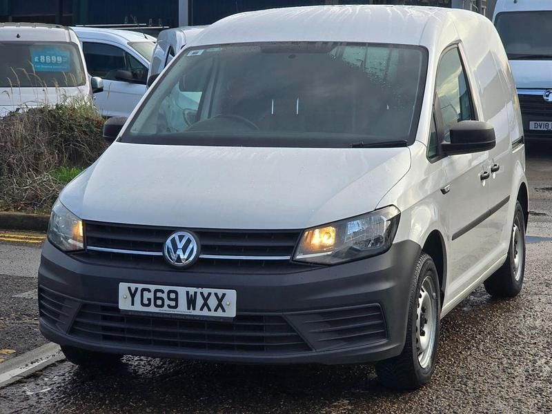 Used VW Caddy Startline 102 HP (75 kW) 2019 White MPV