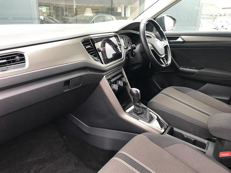 Used VW T-Roc SE 150 HP (110 kW) 2020 Grey SUV