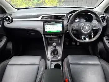 Used MG ZS Exclusive 106 HP (77 kW) 2024 White SUV