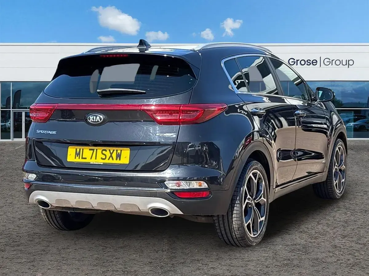 Second-hand Kia Sportage GT-Line S 136 CP (100 kW) 2021 Negru SUV
