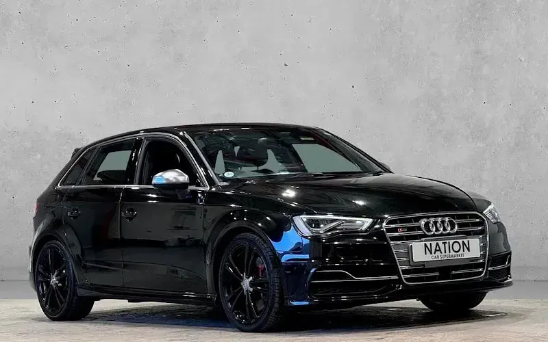 Used Audi S3 Sportback 310 HP (228 kW) 2015 Black Hatchback