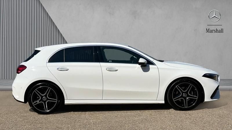 Used Mercedes A200 Executive 163 HP (119 kW) 2025 Polar white