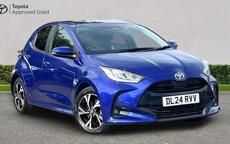 Used Toyota Yaris Design 116 HP (85 kW) 2024 Hatchback