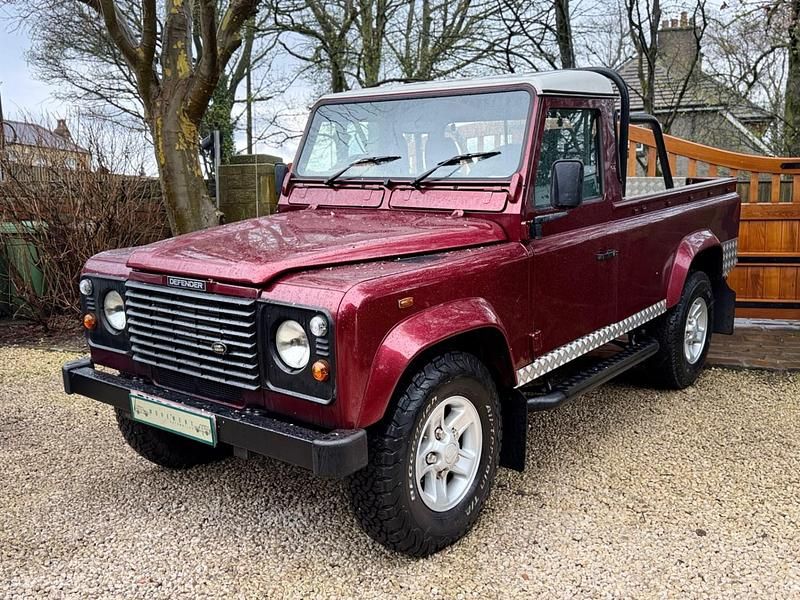 Używany Land Rover Defender 2002 Czerwony Pickup