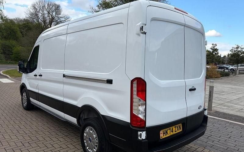 Begagnad Ford Transit 165 HK (121 kW) 2026 Van