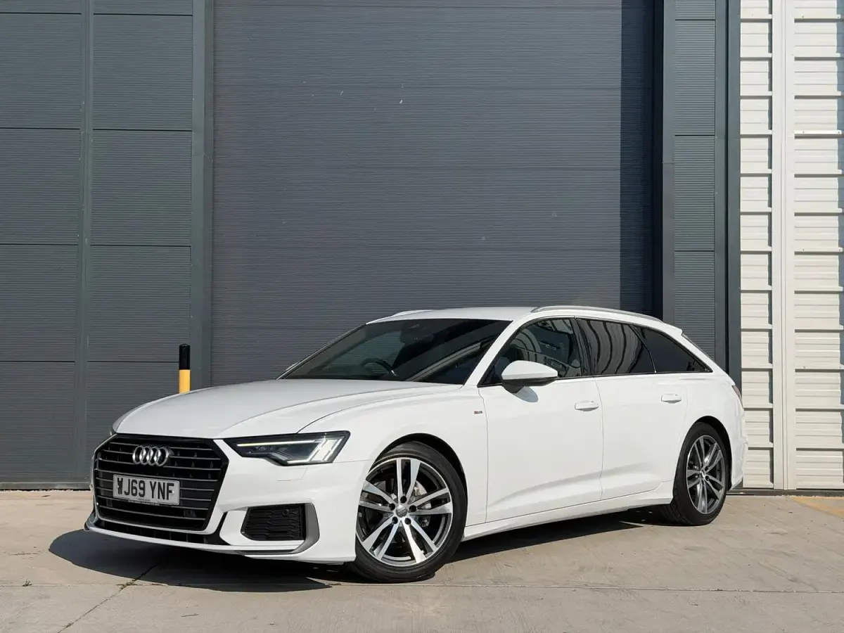 Used Audi A6 S-Line 204 HP (150 kW) 2019 White Estate