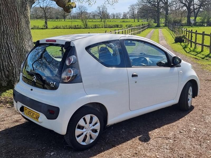 Used Citroën C1 VTR Sport 2011 White Hatchback