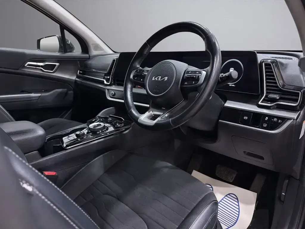 Used Kia Sportage 226 HP (166 kW) 2022 Black SUV