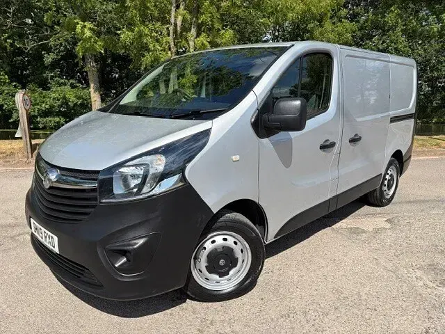Used Vauxhall Vivaro 2019 Silver MPV