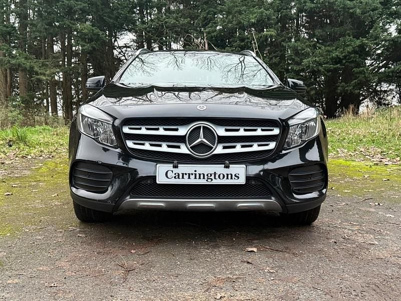 Used Mercedes GLA200 AMG line 136 HP (100 kW) 2017 Black SUV