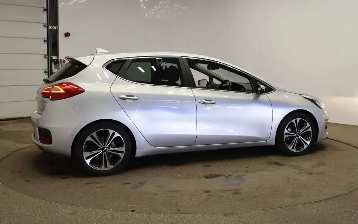 Used Kia Ceed 136 HP (100 kW) 2018 Silver Hatchback