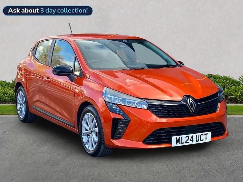 Used Renault Clio V Evolution 90 HP (66 kW) 2024 Orange  Hatchback