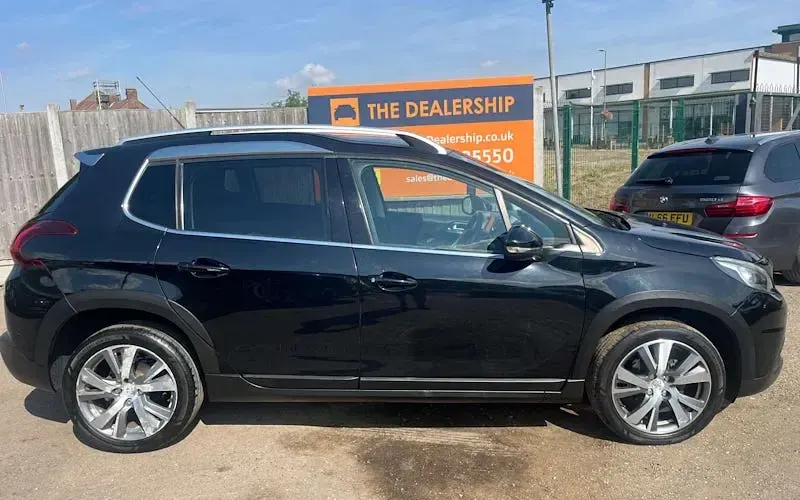 Used Peugeot 2008 Allure 99 HP (72 kW) 2016 Black SUV