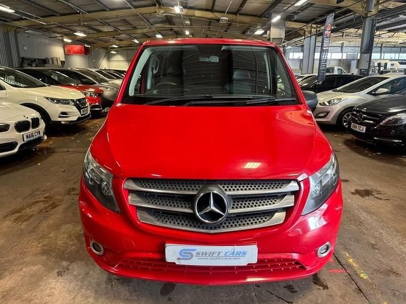 Used Mercedes Vito 2016 Red Van