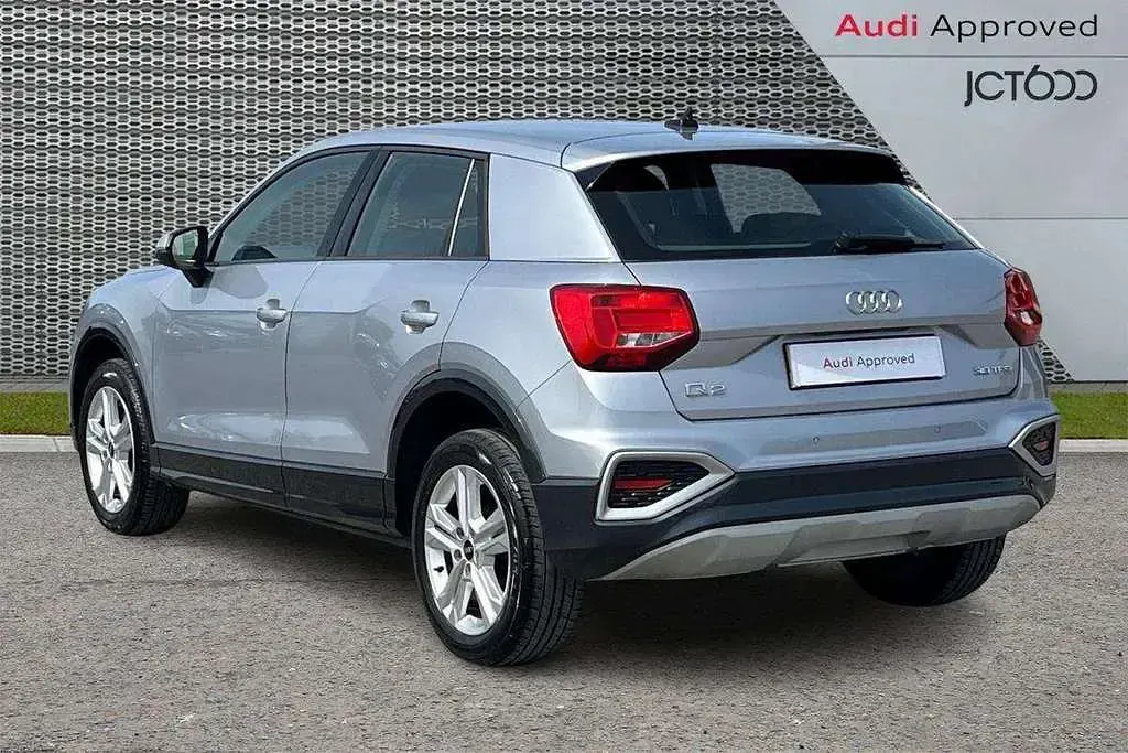 Used Audi Q2 Sport 109 HP (80 kW) 2021 Silver SUV